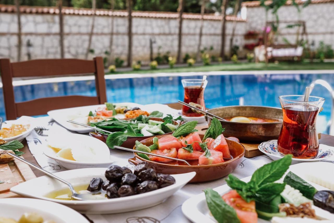 Deruni Butik Hotel İzmir Luaran gambar
